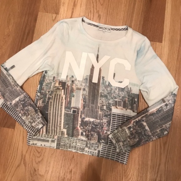 Wildfox Sweaters - NYC Wildfox sweatshirt Wildfox Sweaters - NYC Wildfox sweatshirt